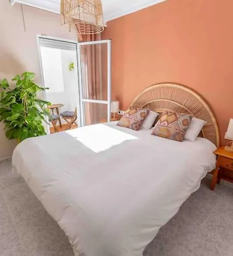 Sands - Calm Oasis In Old Town شقة نيرخا