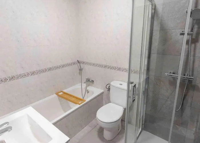 Sands - Calm Oasis In Old Town نيرخا